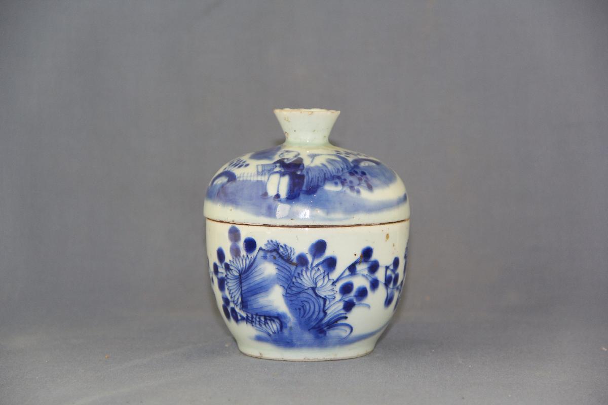 （YS）0371清青花带盖小药盒