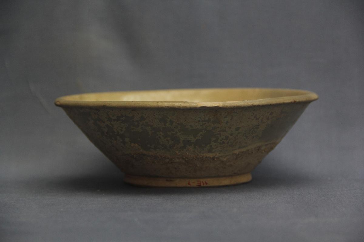 （YS）1217唐 青釉瓷碗