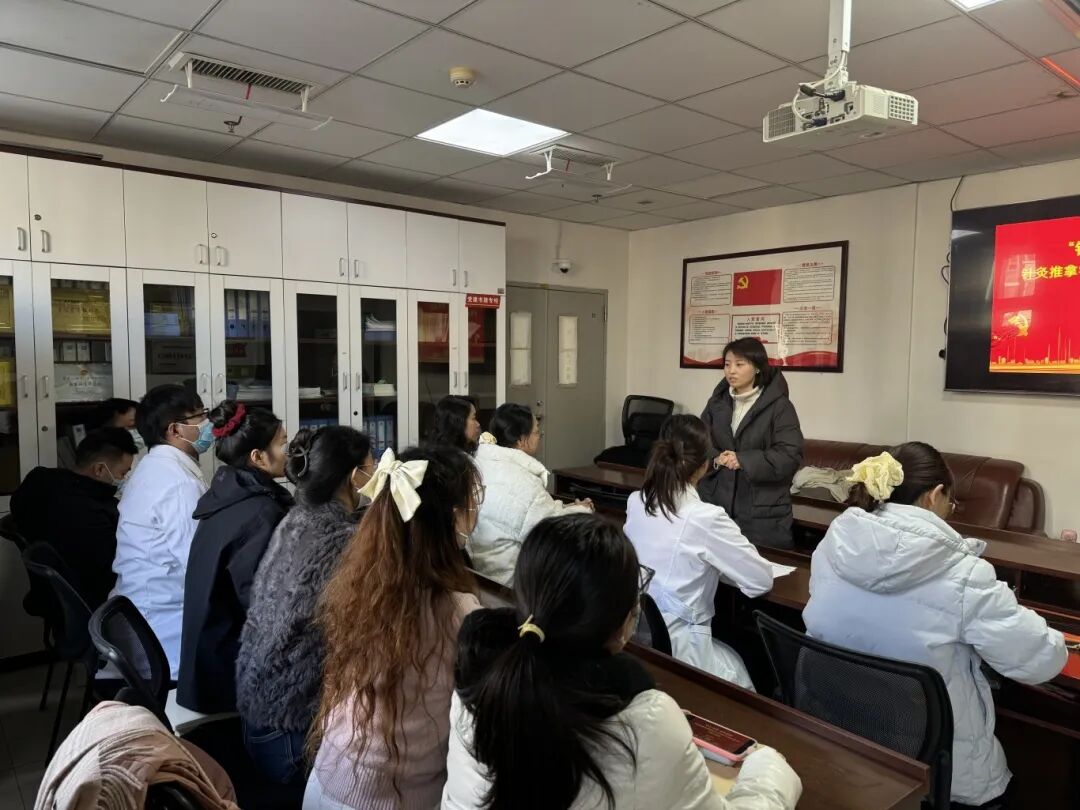 暖心走访送关怀 精准指导助就业：学院辅导员赴实习基地护航学子毕业路